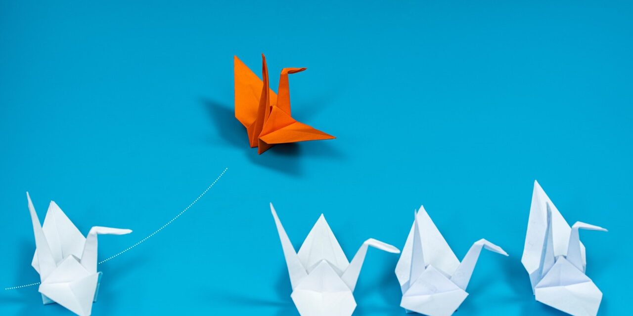 Changer de paradigme : dépasser le “sur-mesure” en formation linguistique
